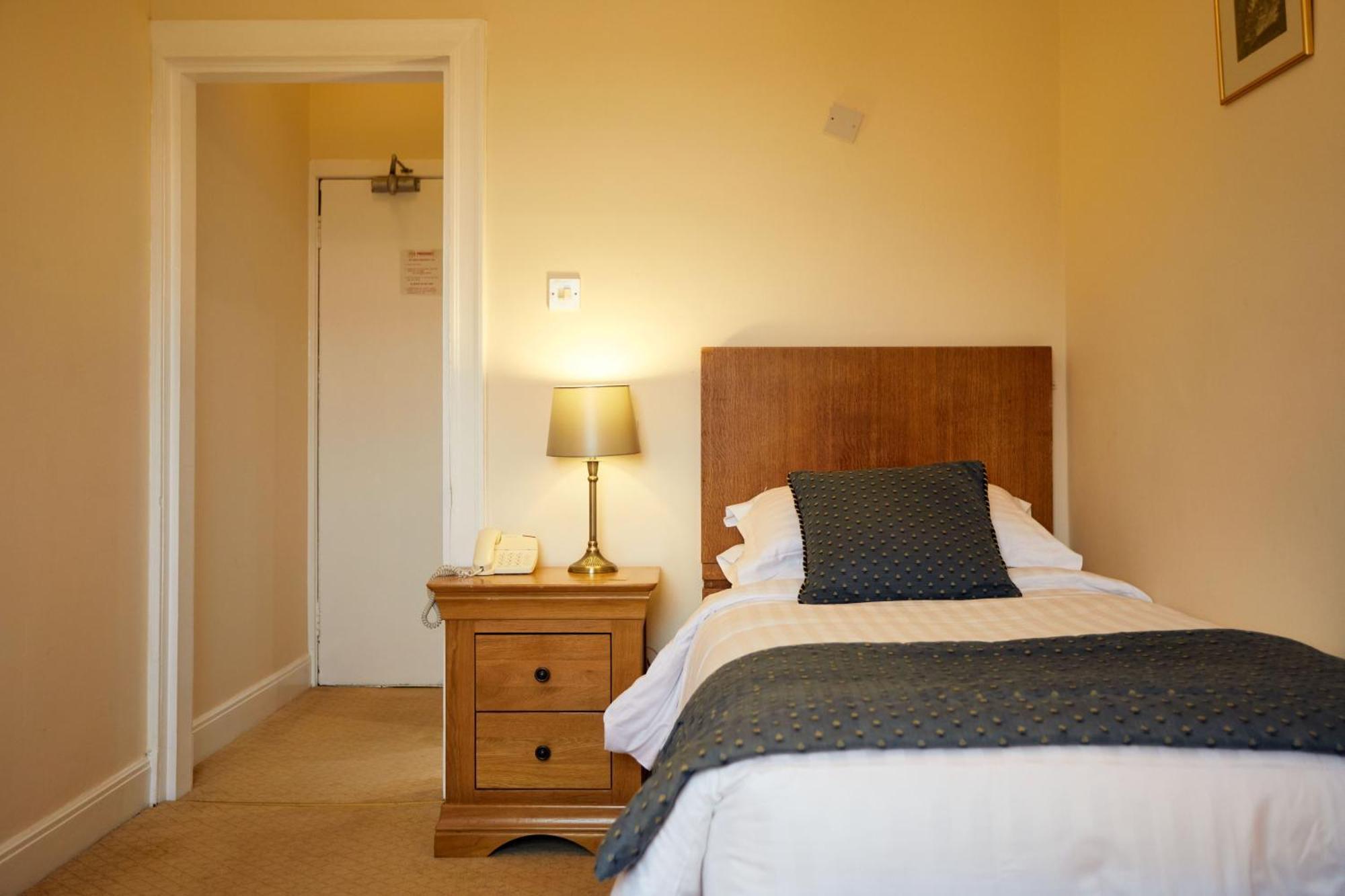 Ednam House Hotel Келсо Экстерьер фото
